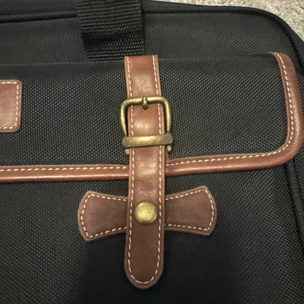 Samantha Brown SAM Briefcase Laptop leather trim bag 16x12x5 NEW